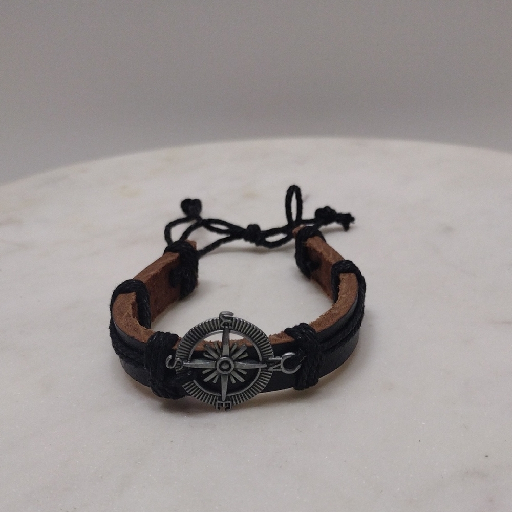 Silver Tone Compass Black Leather Adjustable Bracelet BA-22
